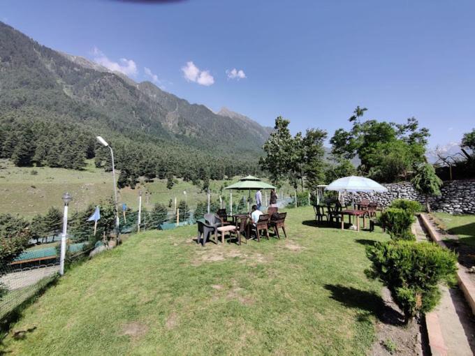 The Pinus Resort Pahalgam Luaran gambar