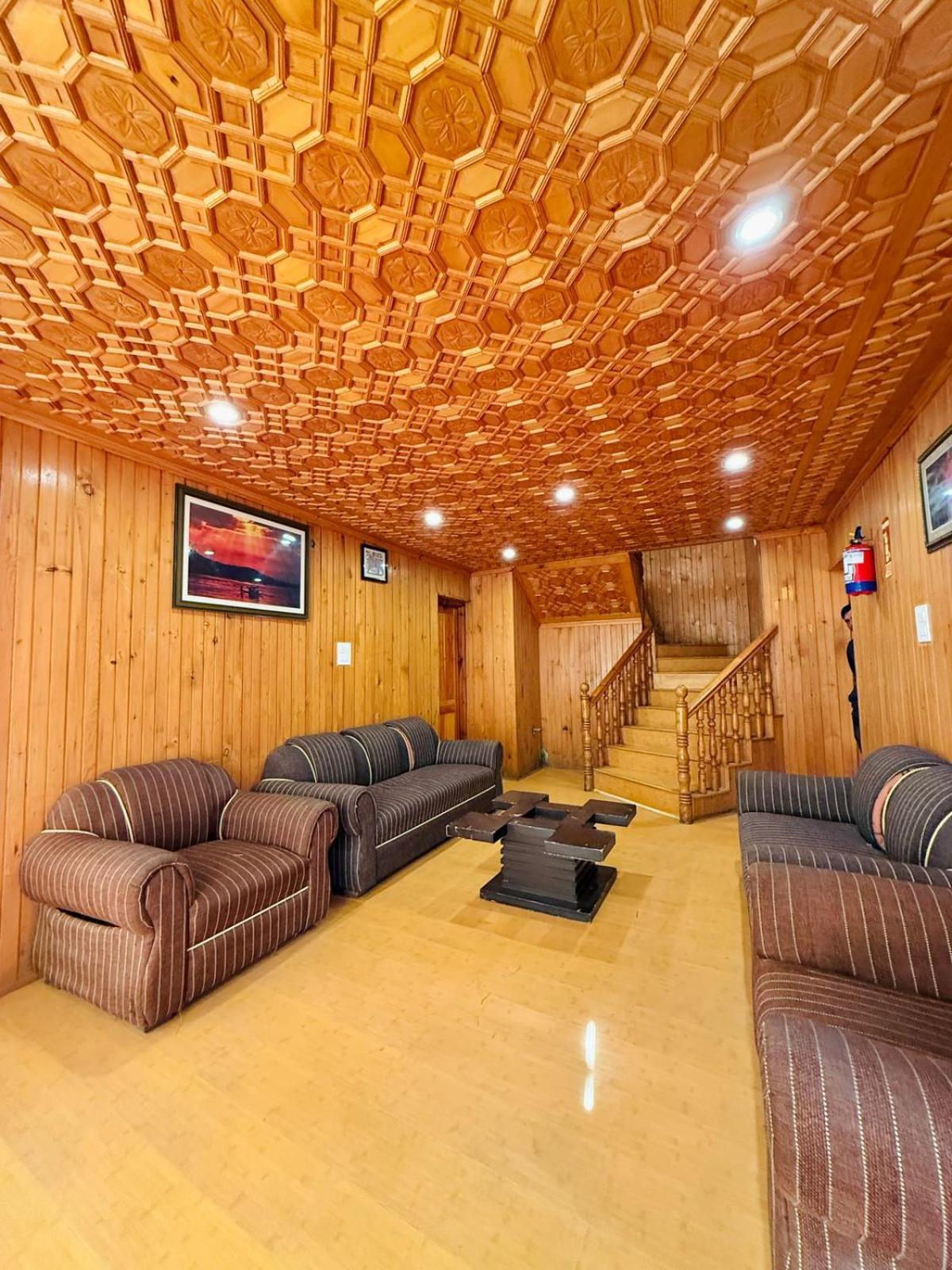 The Pinus Resort Pahalgam Luaran gambar